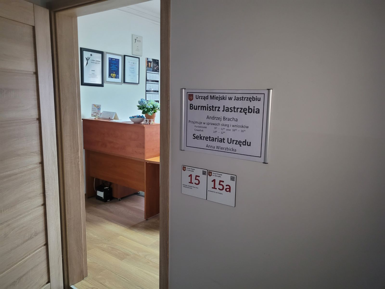 wejście do sekretariatu