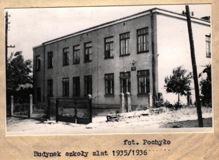 Publiczna Szkoła Podstawowa w Jastrzębiu wybudowana w 1935/1956 r.
